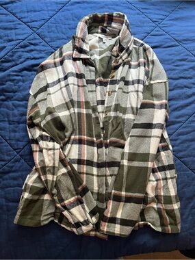Plaid Button-Up Shirt Jacket in Olive, Cream & Black